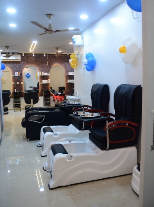 chandana's beauty parlour work